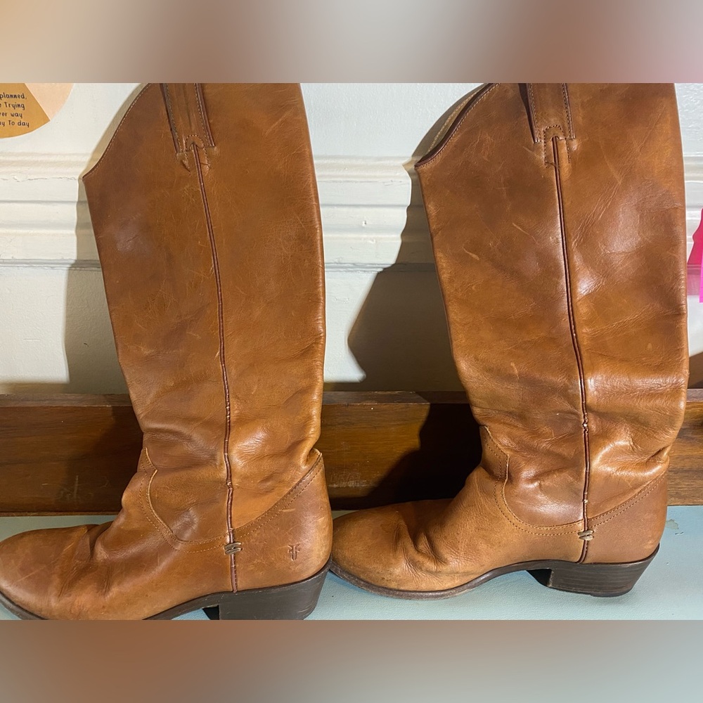 Frye Carson Pull On Boot Molasses Size 9.5 M